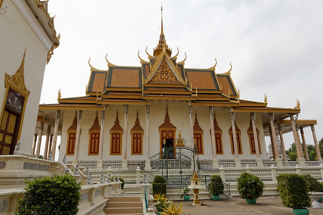 Phnom Penh-Pagode d'argent-002